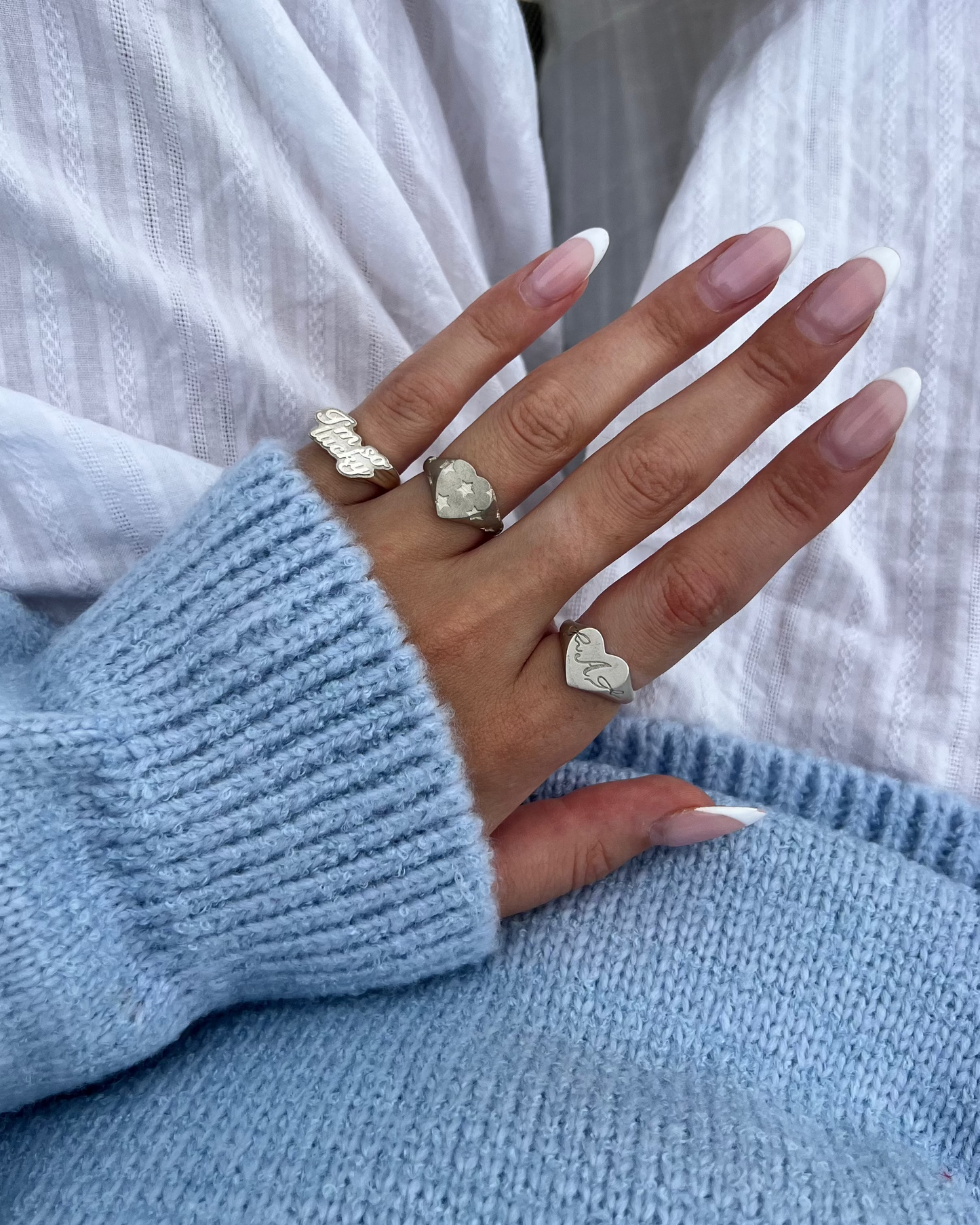 Stars In Their Eyes Heart Signet | Gold