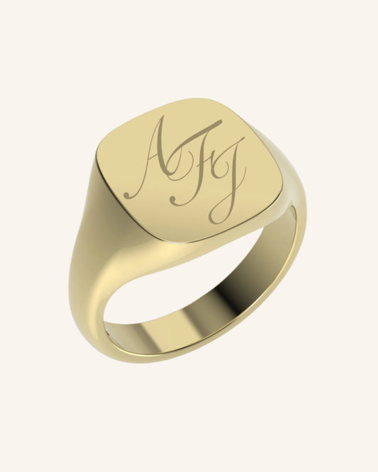 Large Cushion Signet With Engraving | Gold