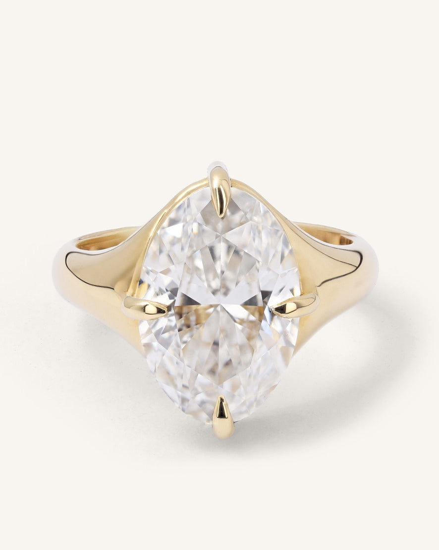 Daphni Engagement Ring