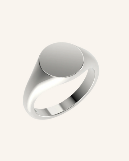 Mini Pinky Round Signet | Silver