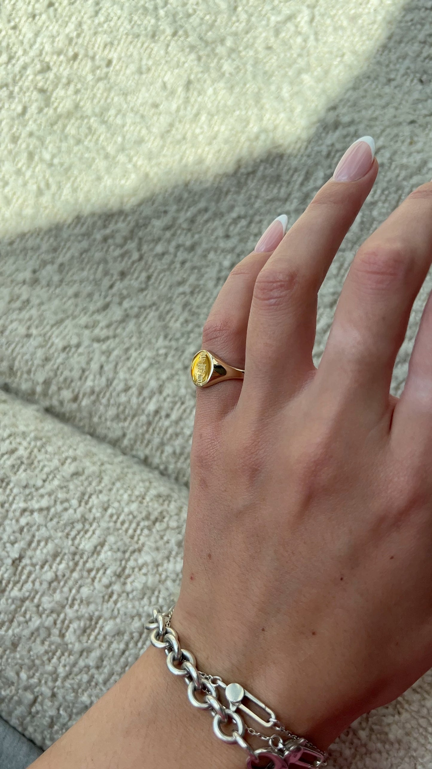 Pinky Mini Oval Gold Signet With Engraving