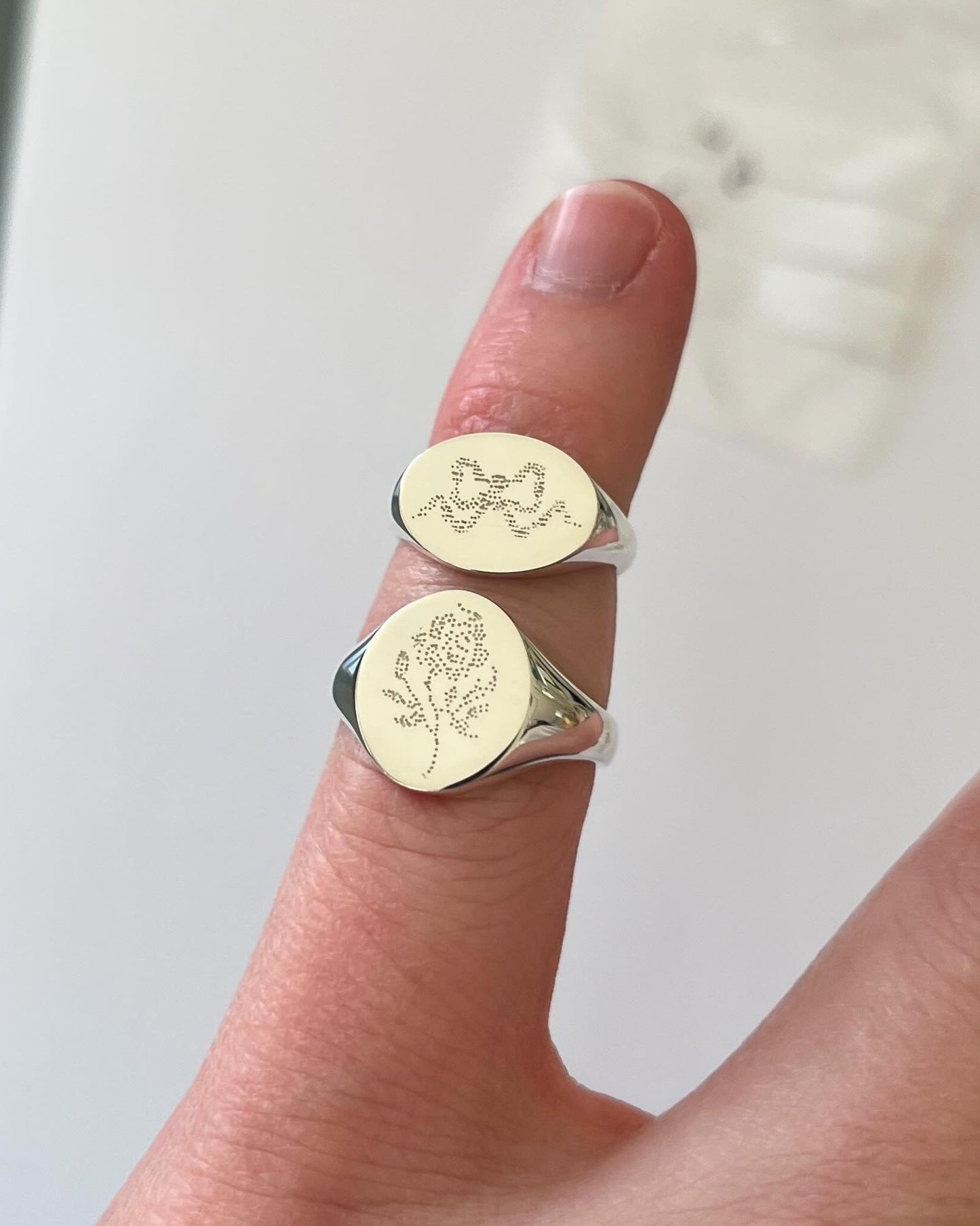 Bow Lace Tattoo Signet Ring | Gold
