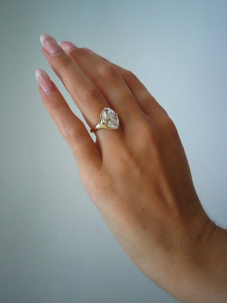 Daphni Engagement Ring