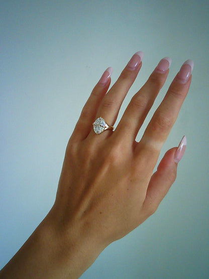 Daphni Engagement Ring